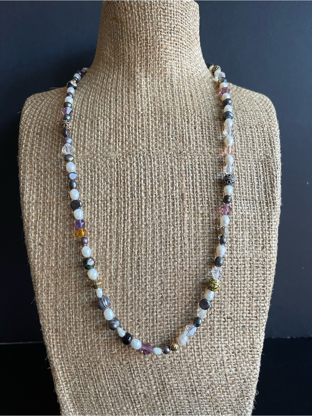Multi-Color genuine freshwater pearl and crystal Beaded Necklace.